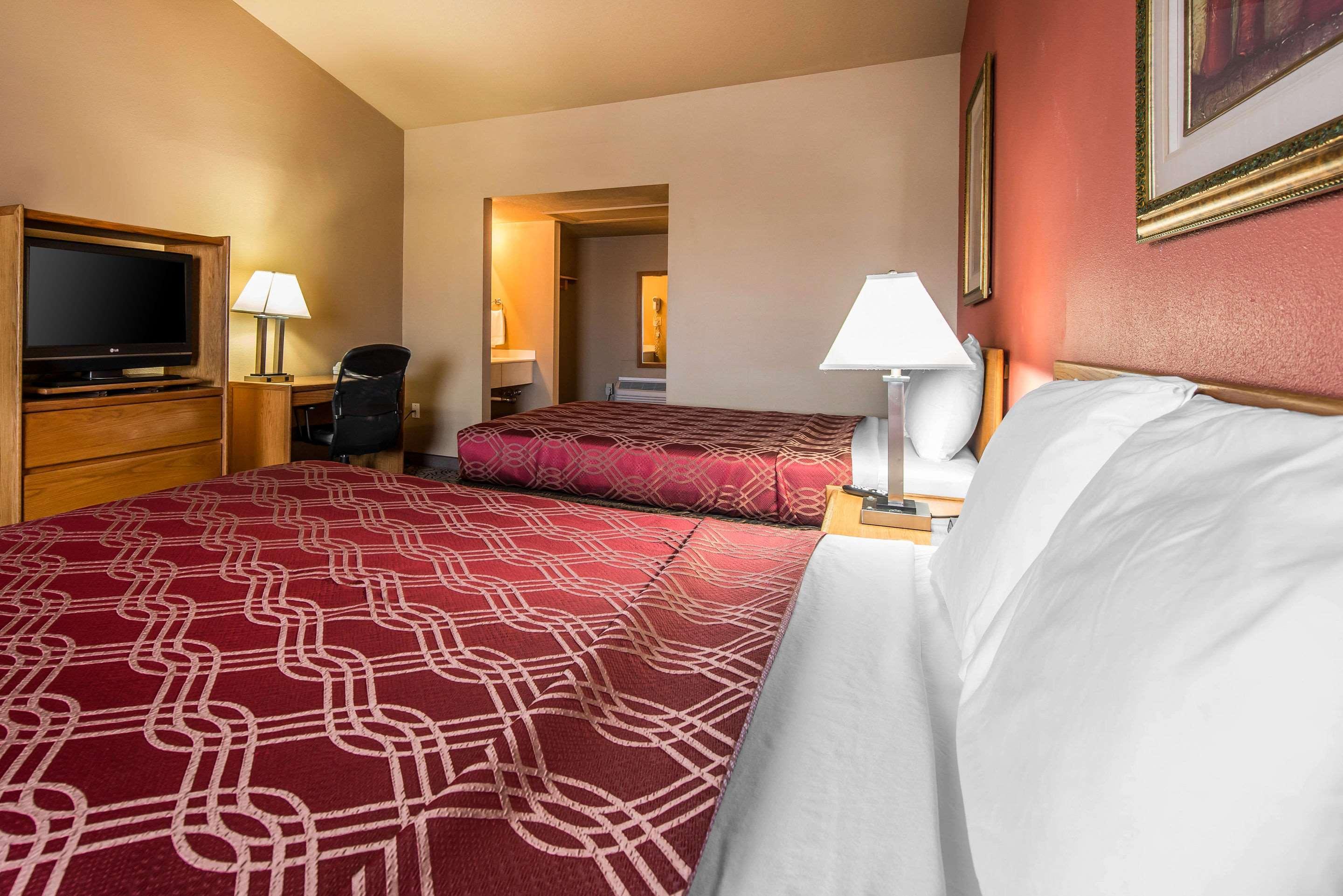 Rodeway Inn Brush Εξωτερικό φωτογραφία